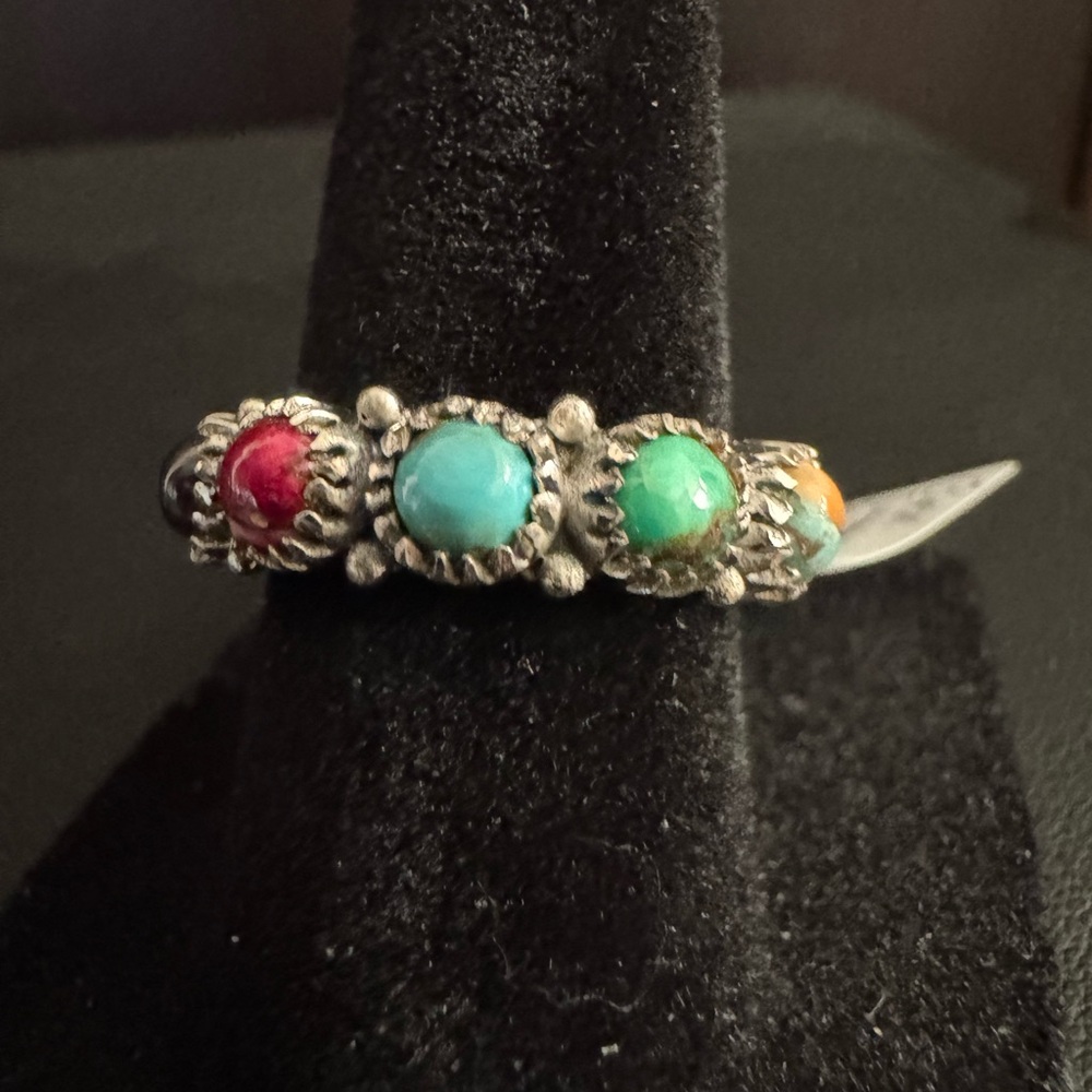 Elegant Multi-Stone Silver Ring - image 3